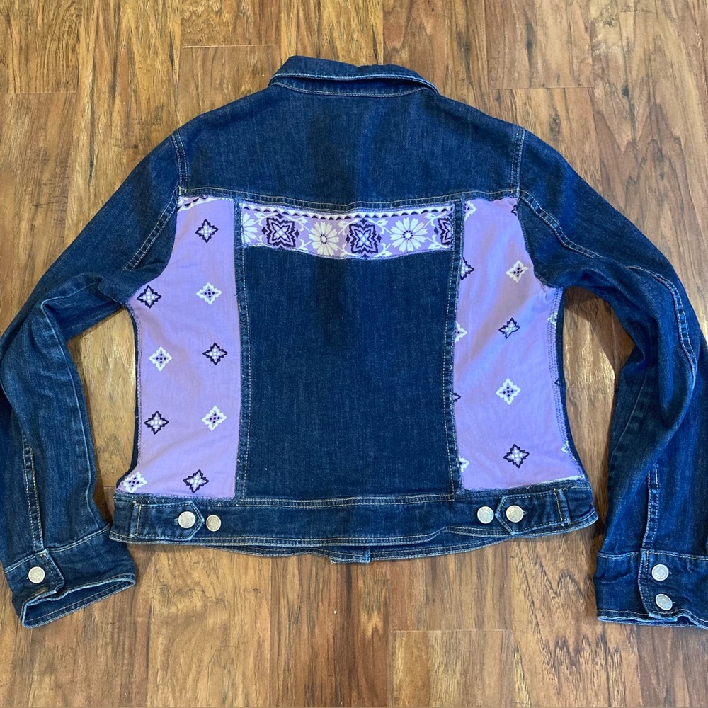 J.Crew Dark Denim Button Up Purple Aztec Bandanna Western Print Design Medium